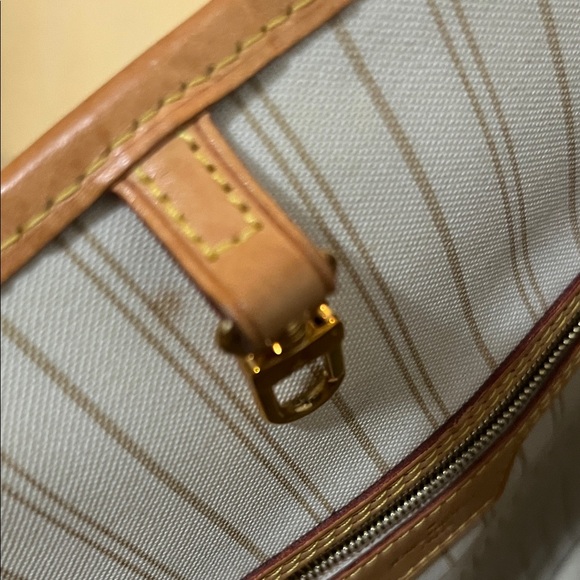 Authentic Louis Vuitton Excellent condition Neverfull Damien Azur with clutch - Picture 14 of 16